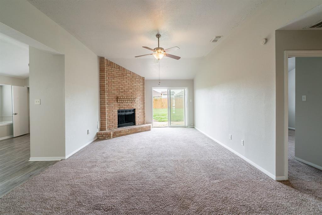 22718 Pebworth Place, Spring, Texas image 2