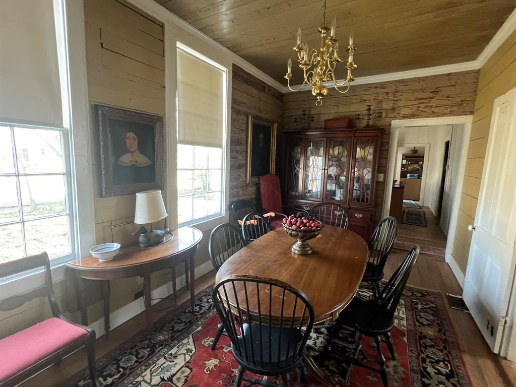 33 N Harris Street, Bellville, Texas image 3