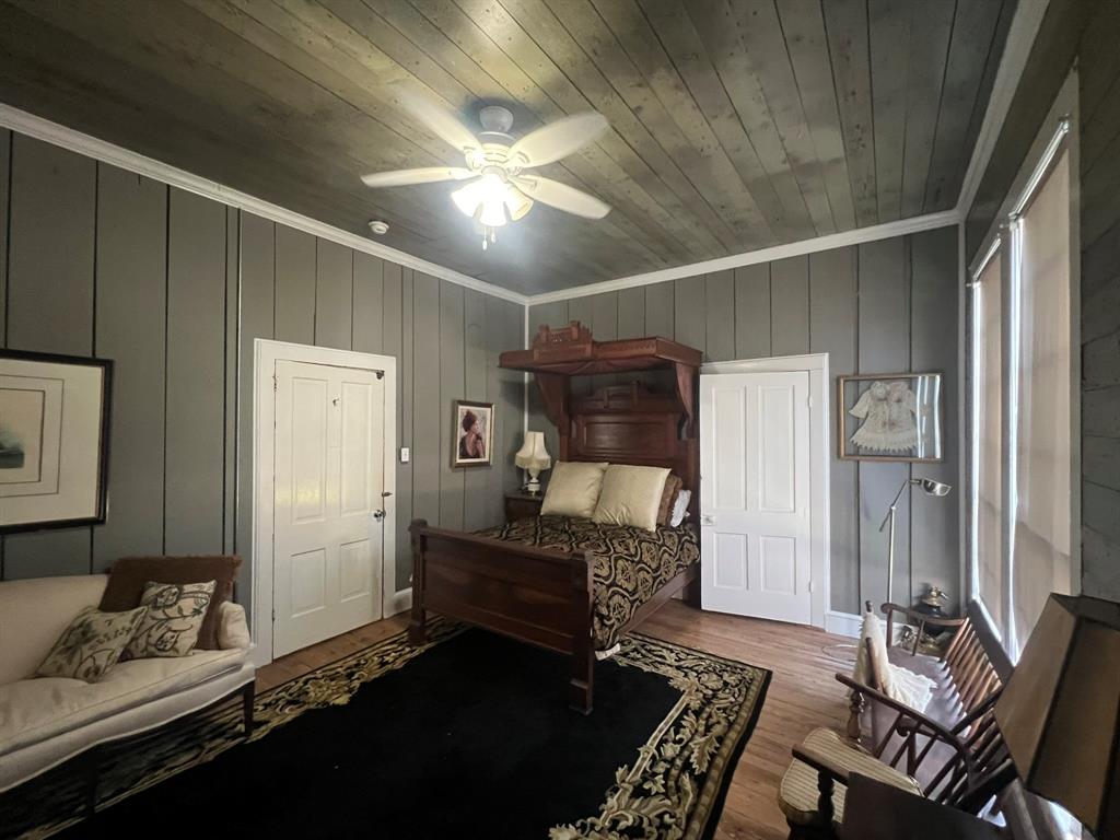 33 N Harris Street, Bellville, Texas image 6