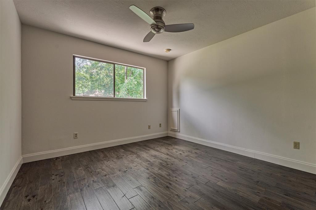 52 S Havenridge Drive, The Woodlands, Texas image 24