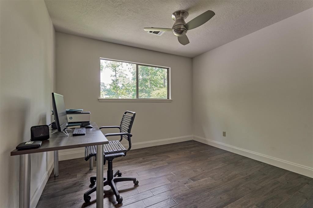 52 S Havenridge Drive, The Woodlands, Texas image 27