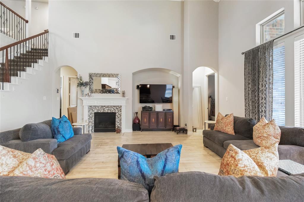 9612 Eden Ridge Lane, Pearland, Texas image 9