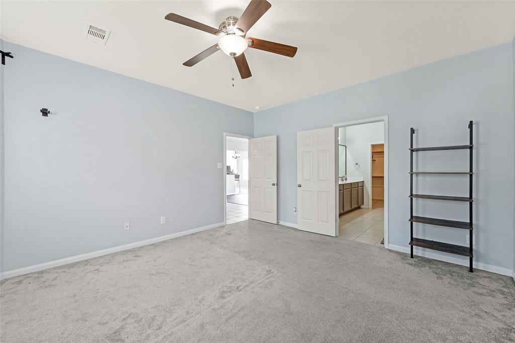 9807 Opal Rock Drive, Rosharon, Texas image 17