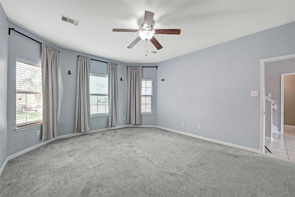 9807 Opal Rock Drive, Rosharon, Texas image 16