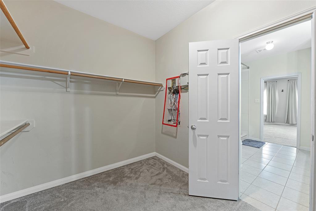 9807 Opal Rock Drive, Rosharon, Texas image 20