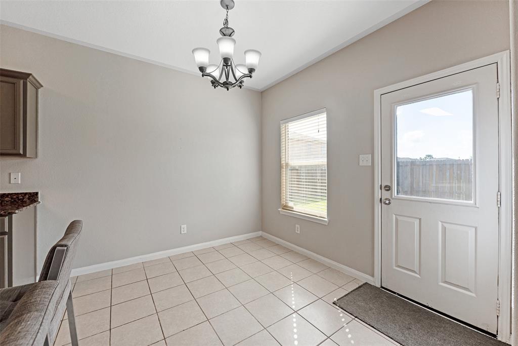 9807 Opal Rock Drive, Rosharon, Texas image 14