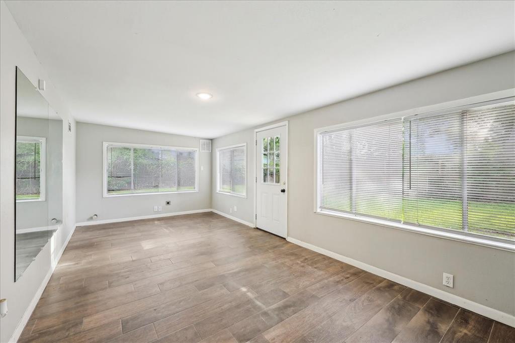 5235 Laurel Street, Beaumont, Texas image 18