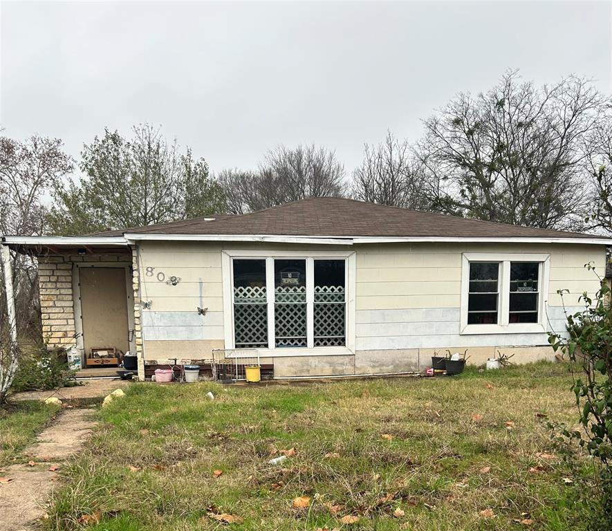 808 W 9th Street, Hearne, Texas image 2