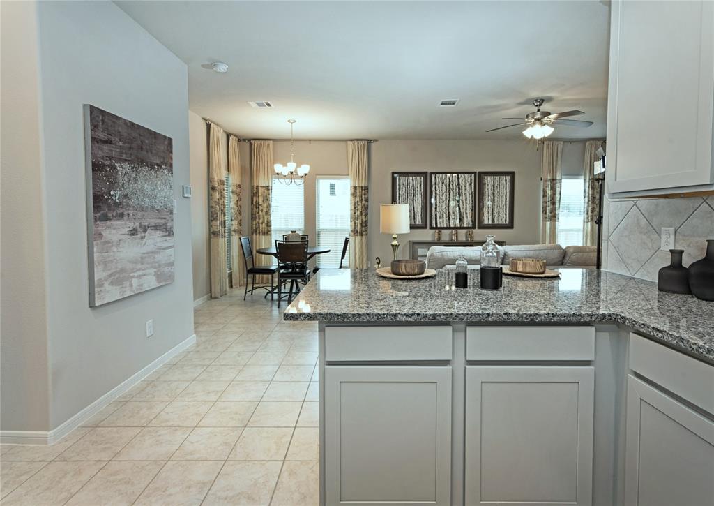 214 Emerald Thicket Lane, Humble, Texas image 15