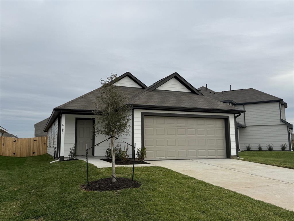5127 Shelby Katherine Drive, Rosharon, Texas image 3