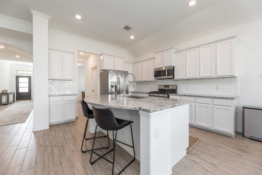 4423 Whitehaven Pine Way, Rosharon, Texas image 17