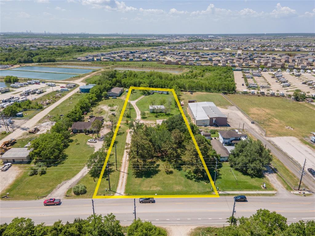 5707 S Fm 565 Rd Rd, Baytown, Texas image 2