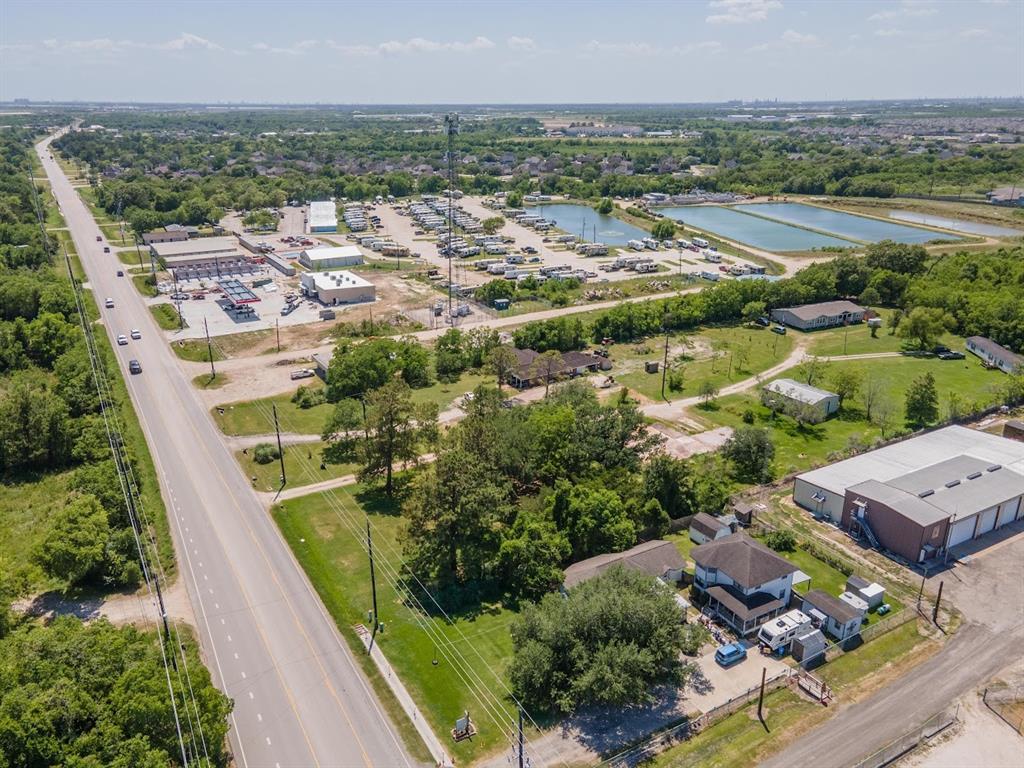 5707 S Fm 565 Rd Rd, Baytown, Texas image 6