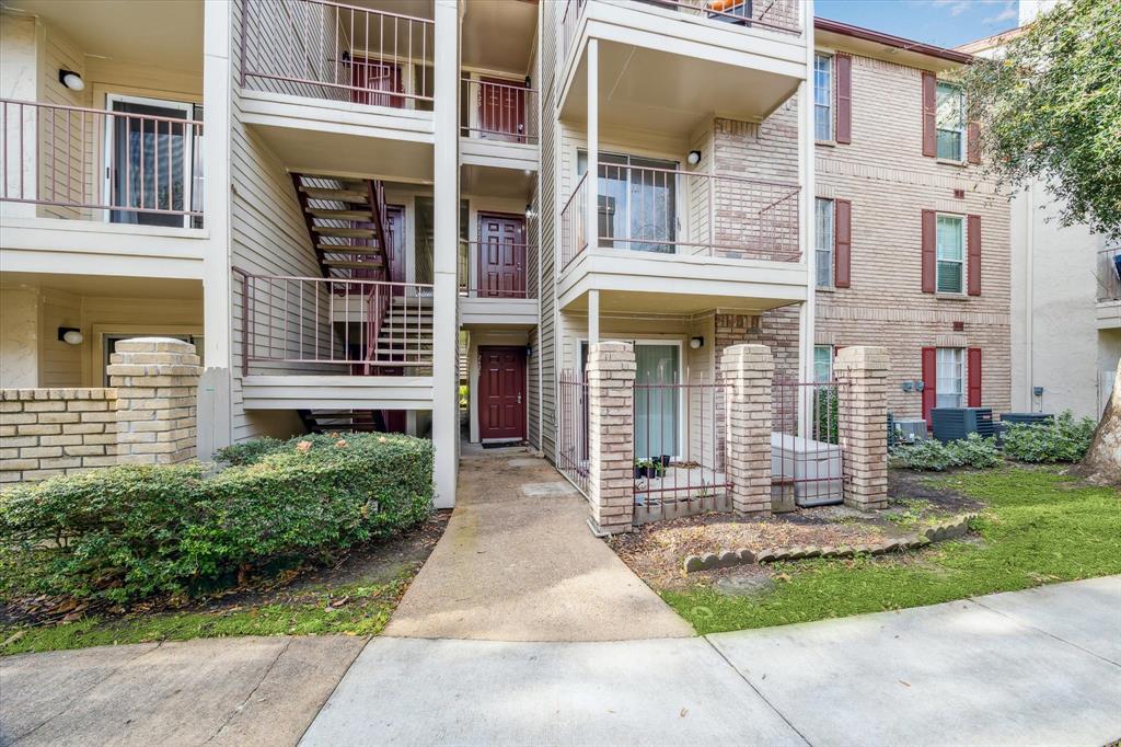 2120 El Paseo Street #2422, Houston, Texas image 1