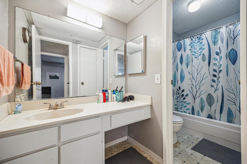 2120 El Paseo Street #2422, Houston, Texas image 7