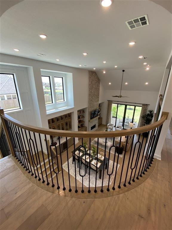 12039 Lake View Boulevard, Mont Belvieu, Texas image 10