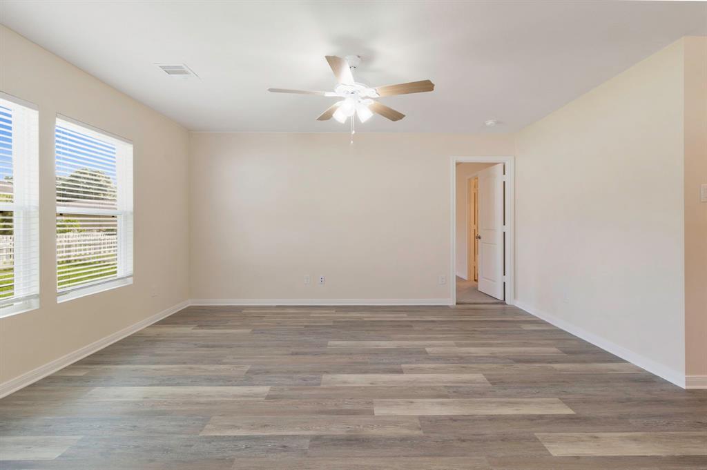 299 Red Clover, Livingston, Texas image 10