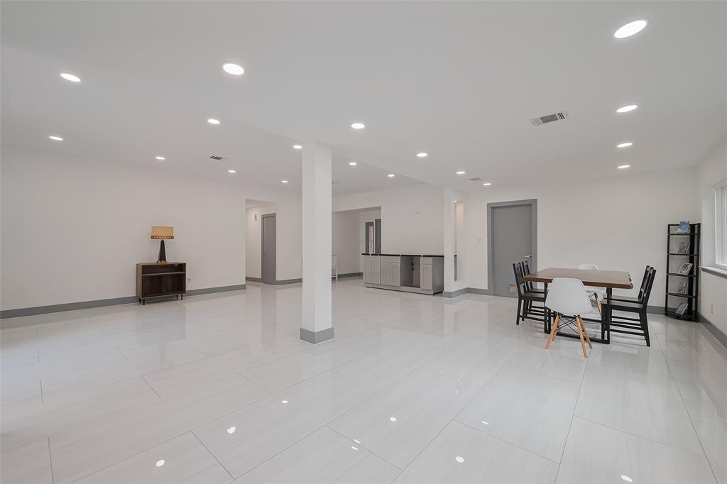 14823 Forest Lodge Drive, Houston, Texas image 17