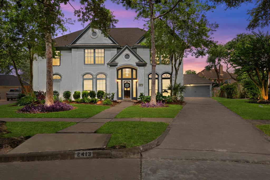 2413 Sawgrass Court