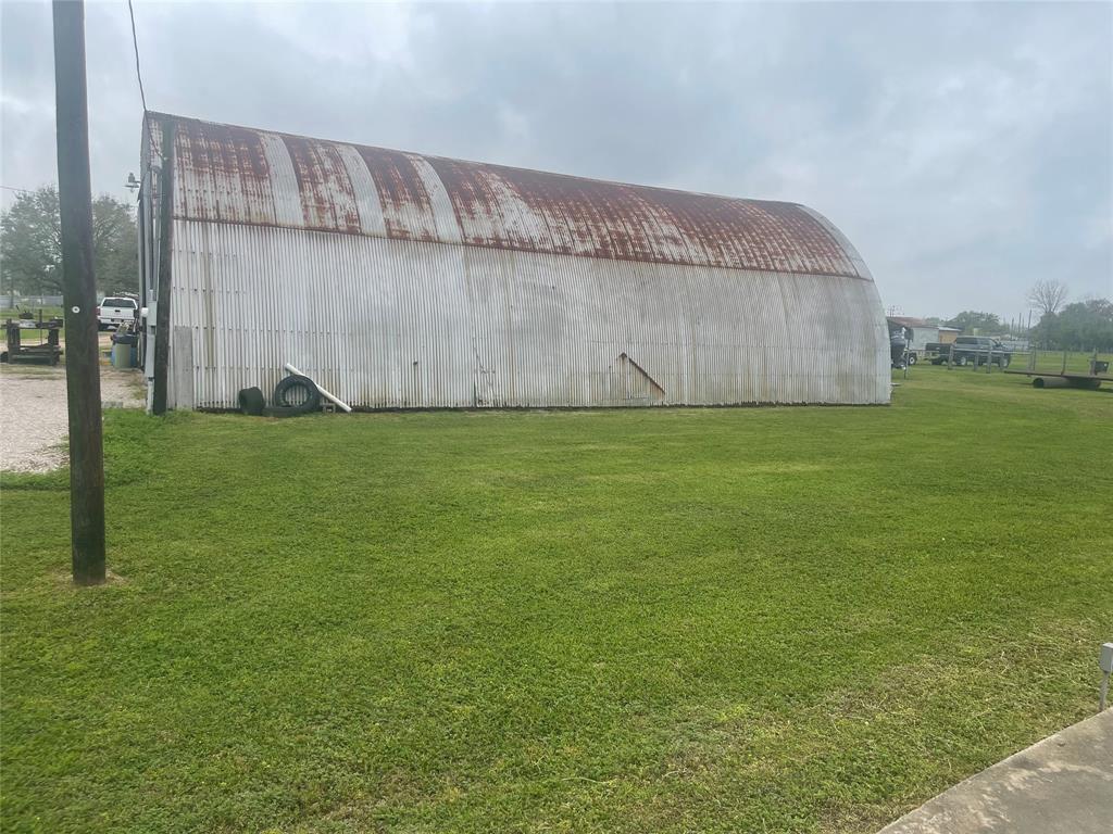 14014 County Road 282 Road, Alvin, Texas image 8