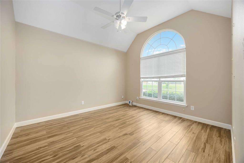 5498 Appleblossom Lane, Friendswood, Texas image 4