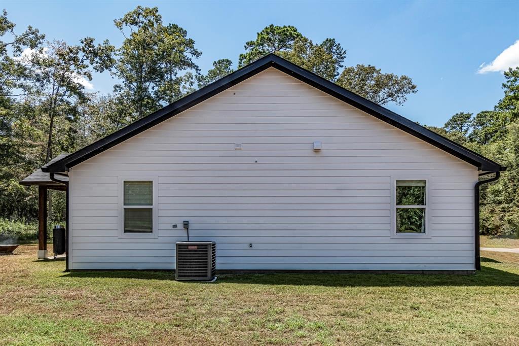 141 Summer Place, Livingston, Texas image 32