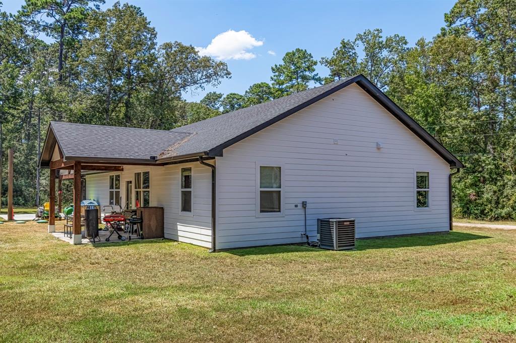 141 Summer Place, Livingston, Texas image 33