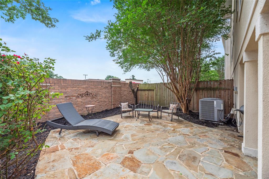 7824 Stoneyway Drive, Houston, Texas image 32