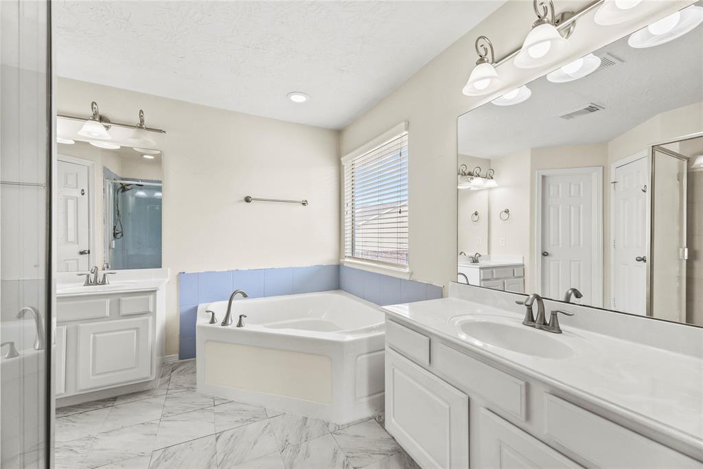 7824 Stoneyway Drive, Houston, Texas image 28