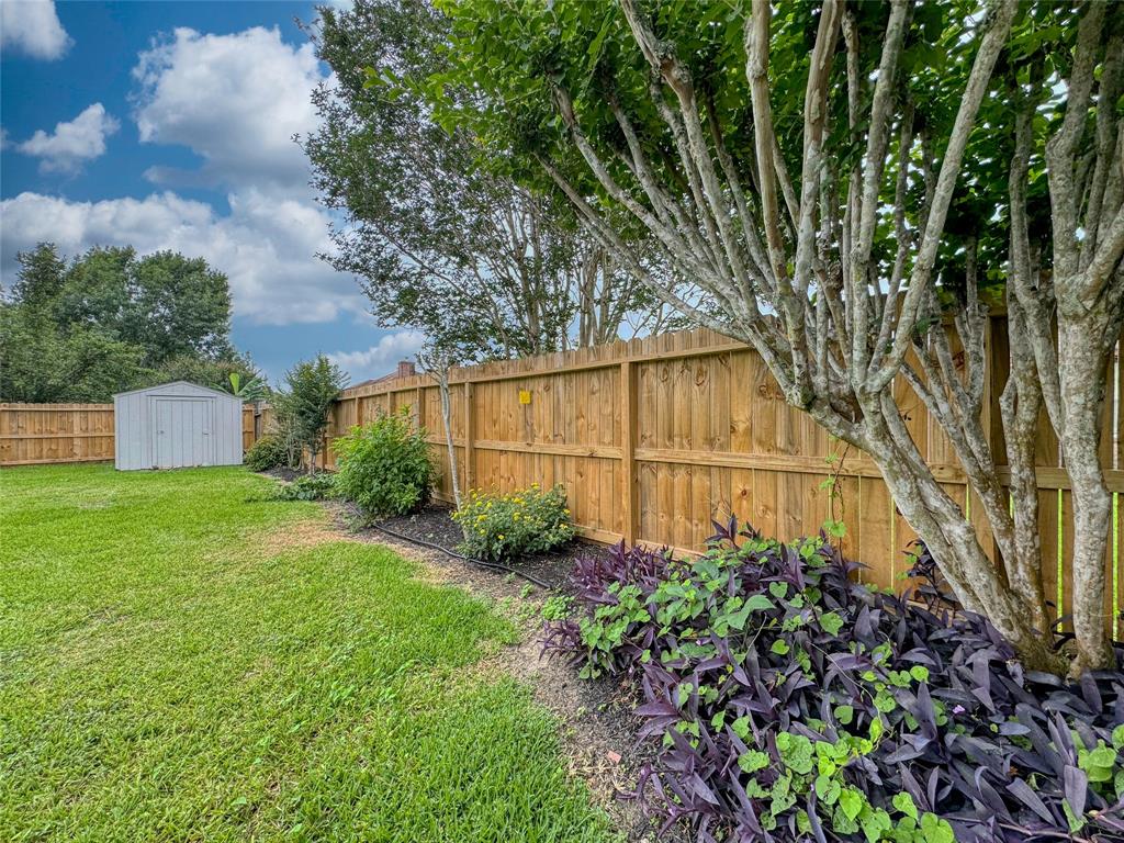 3302 Deer Trail Drive, Alvin, Texas image 40