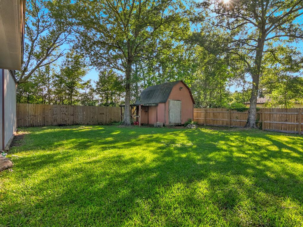 1365 Shadowdale Street, Bridge City, Texas image 32