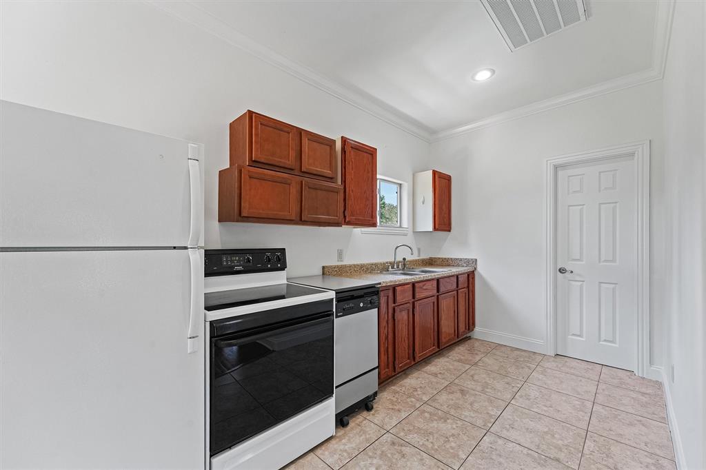 23056 Volga Drive, Porter, Texas image 23