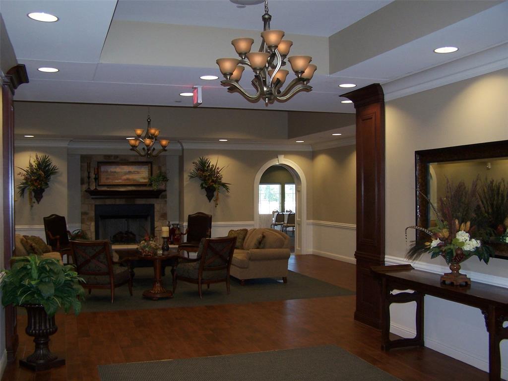 1711 Wickersham Drive, Huntsville, Texas image 4
