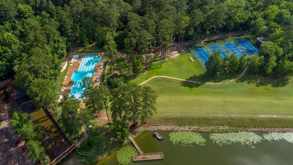 1711 Wickersham Drive, Huntsville, Texas image 10