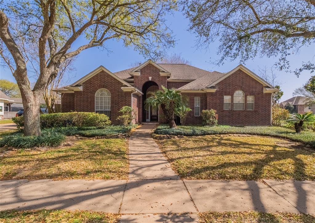 2402 Duhon Place, Seabrook, Texas image 4