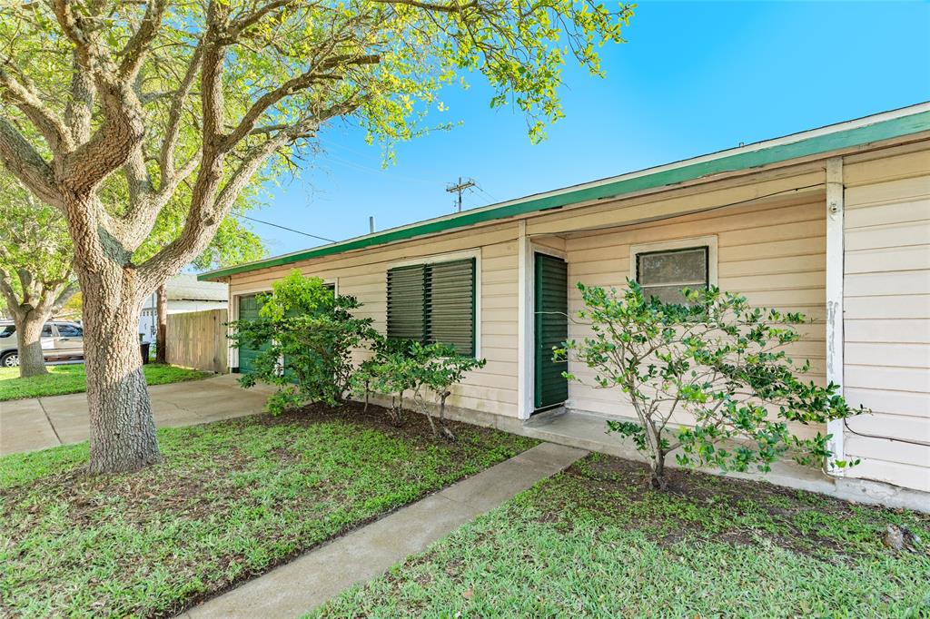 128 Tuna Street, Galveston, Texas image 20