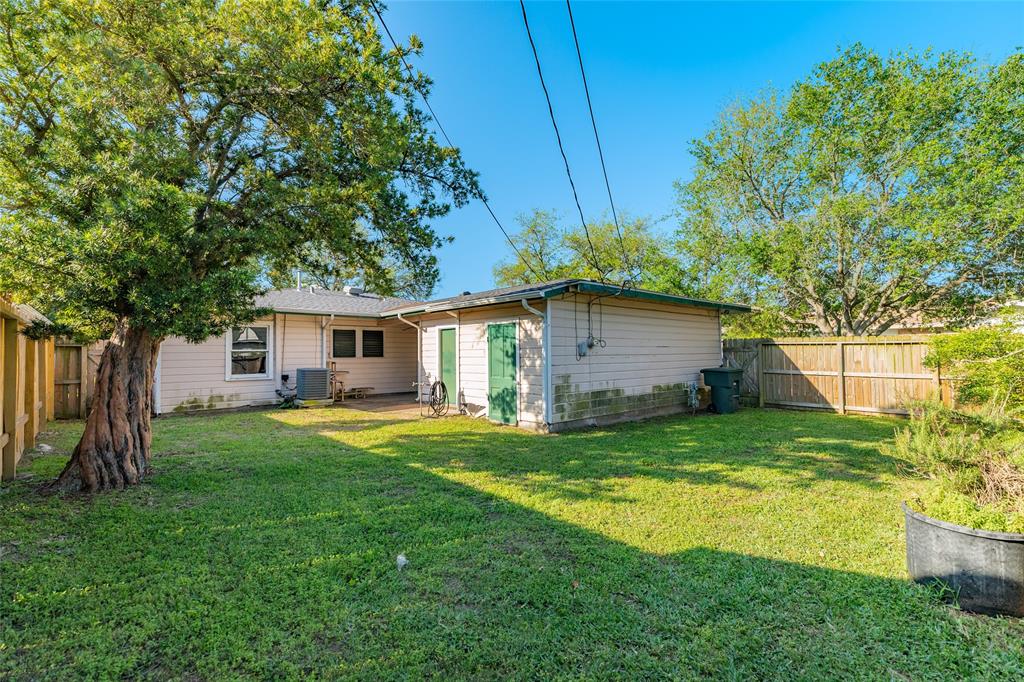 128 Tuna Street, Galveston, Texas image 21