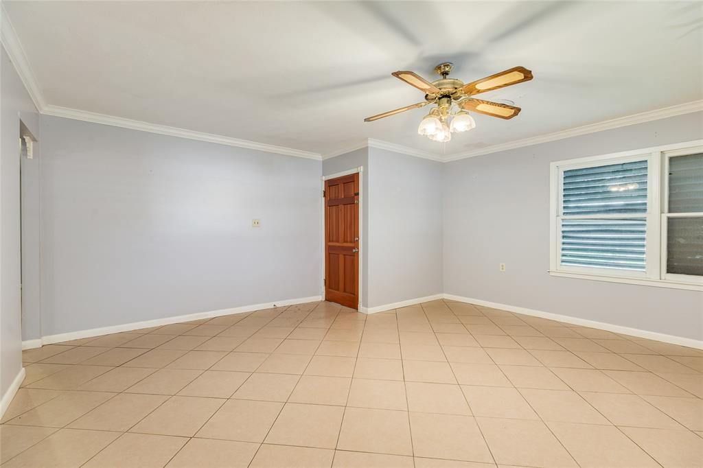 128 Tuna Street, Galveston, Texas image 5