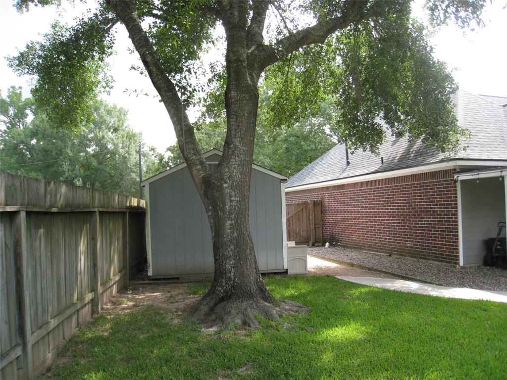 115 Texarkana Drive, Magnolia, Texas image 8