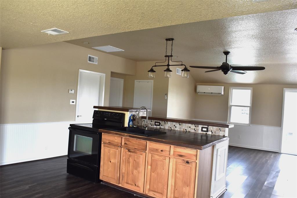 11 Chimaera Road, Sargent, Texas image 30