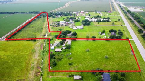 Photo of 1329 Highway 36 N, Rosenberg, TX 77471 (MLS # 33893490)