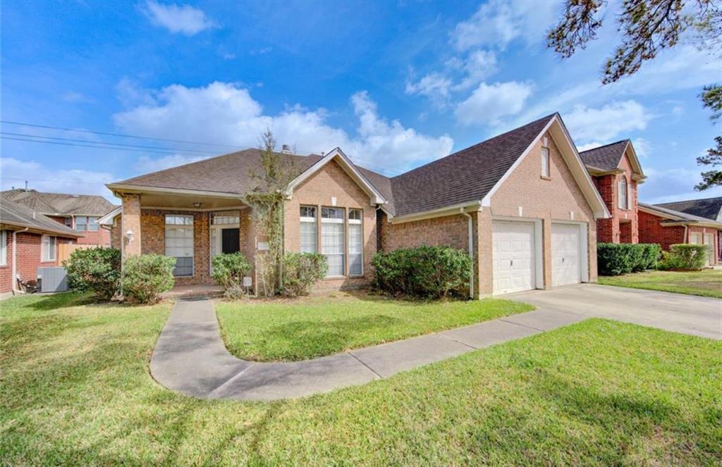 13130 Georgetown Drive, Sugar Land, Texas image 1