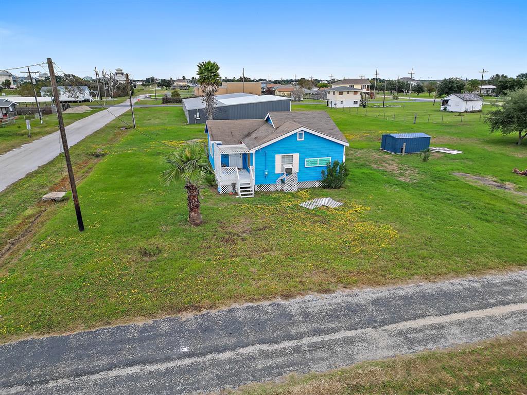 1402 Nelson Avenue, Port Bolivar, Texas image 4