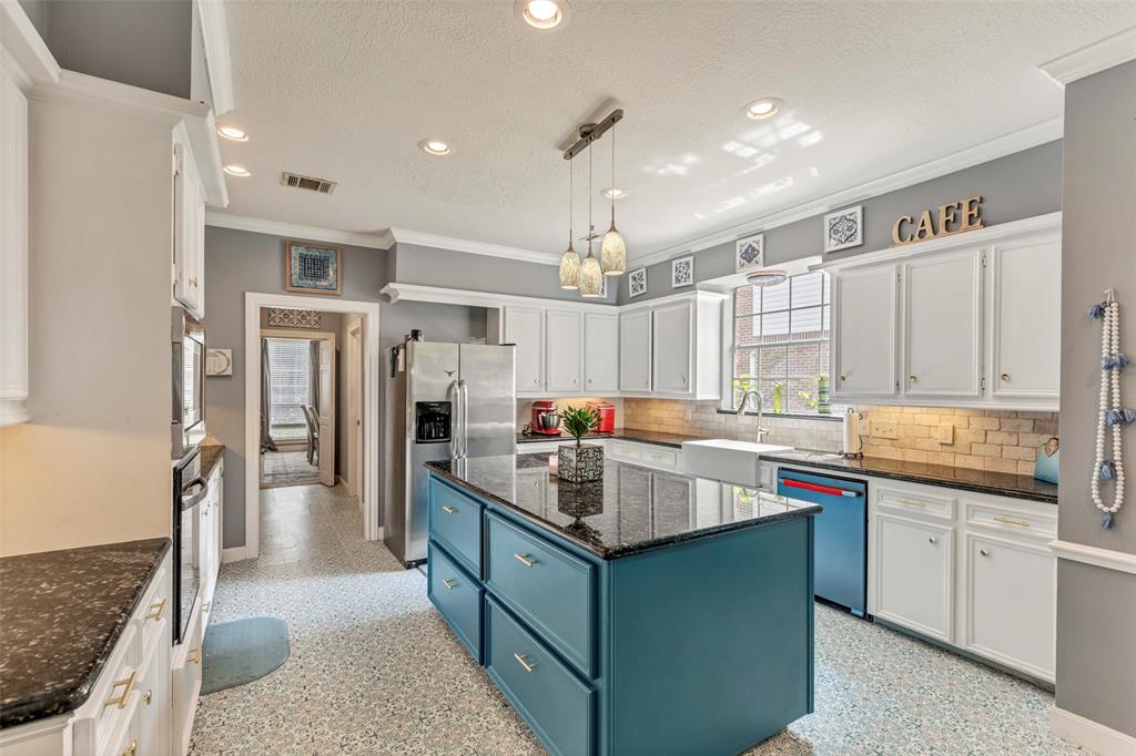 17103 Wood Bark Road, Spring, Texas image 13