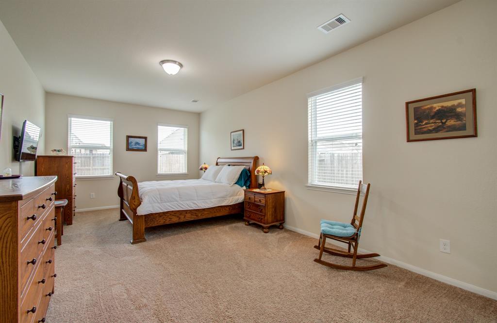 4011 Longwood Drive, Mont Belvieu, Texas image 15