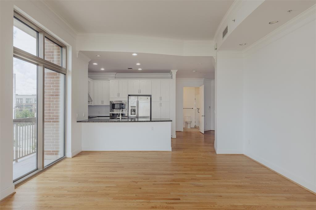 2211 Briarglen Drive 502