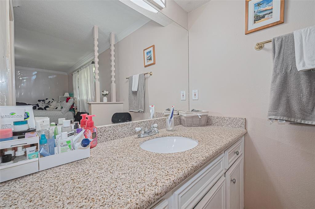 7919 Cabot Street, Houston, Texas image 15