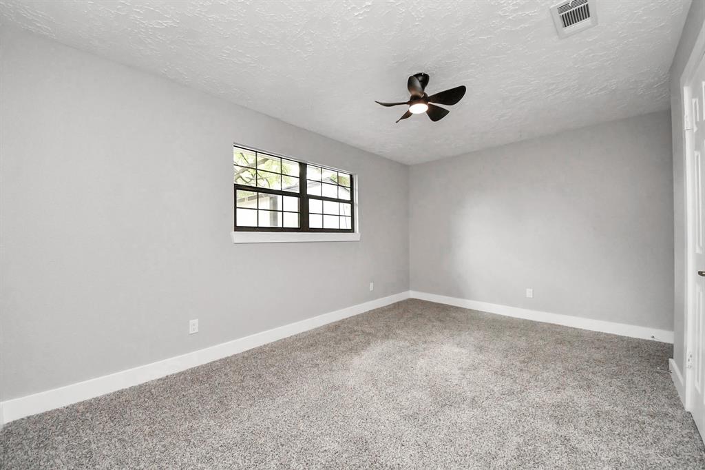 20010 Cottonglade Lane, Humble, Texas image 18