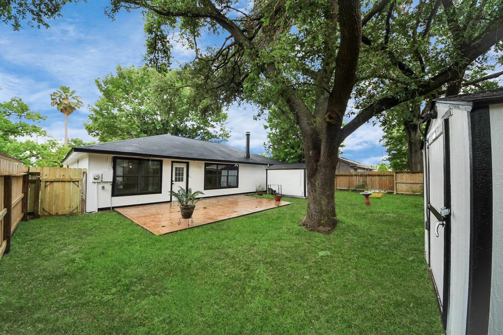 20010 Cottonglade Lane, Humble, Texas image 25