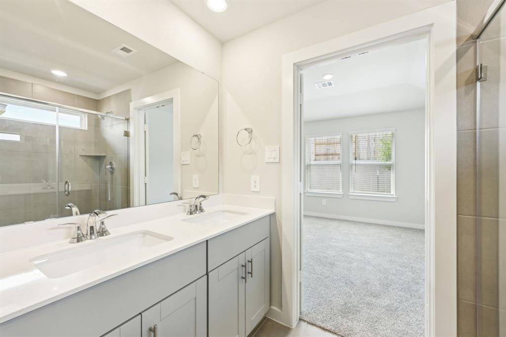 6721 Chinapkin Oak Lane, Conroe, Texas image 32